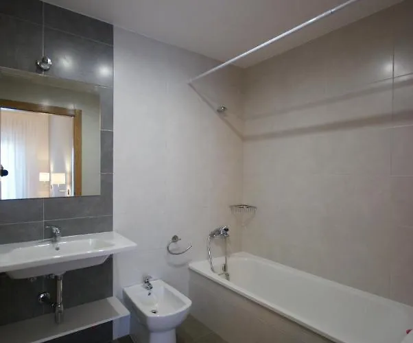 アパート Mirador De Reis サンシェンショ